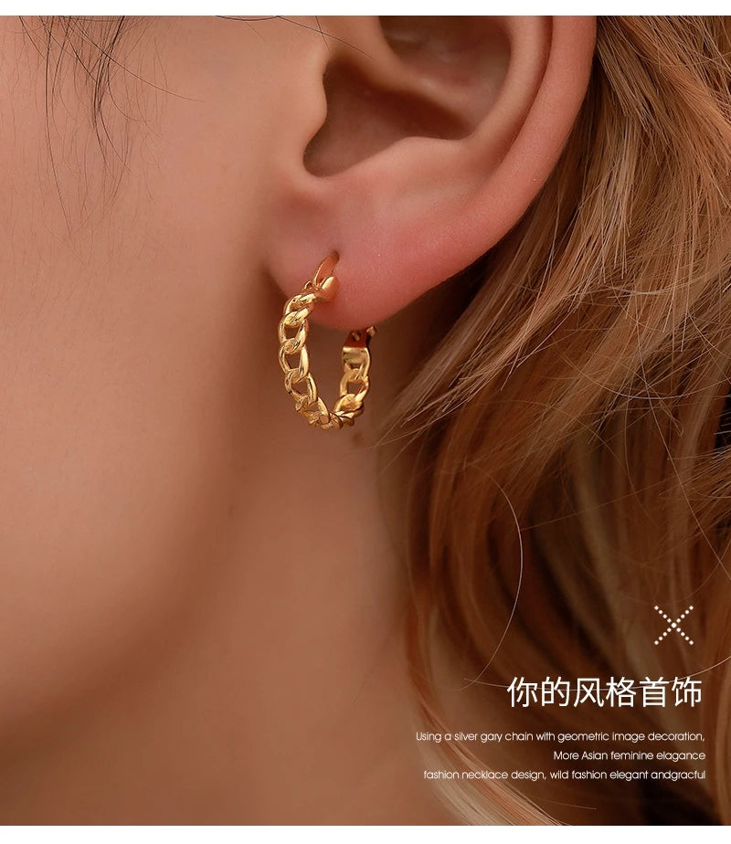 Clip on 2024 chain earrings